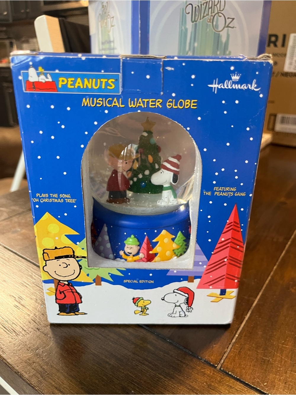 VTG Peanuts Hallmark Musical Water Globe Charlie Brown Christmas Tree-Never Used - Picture 2 of 5